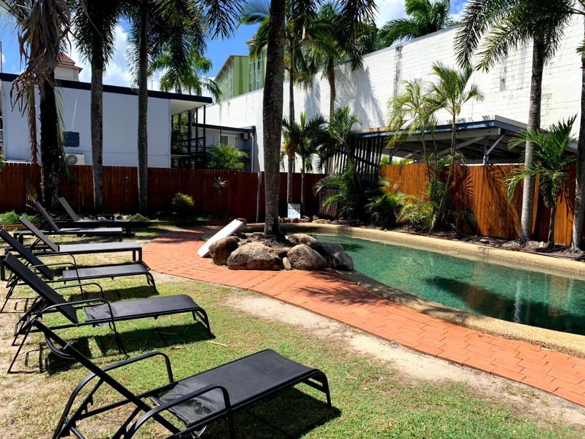 Mumma'S Hostel Cairns Dış mekan fotoğraf
